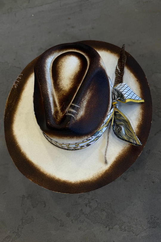 Decortive Burnt White Fedora Hat