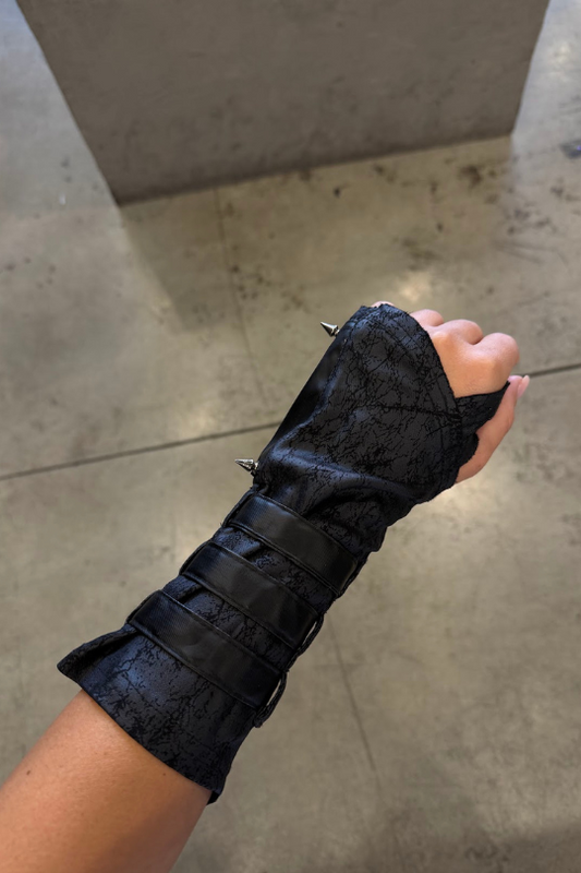 Black rockster gloves
